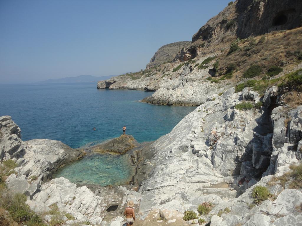 Villa Pefnos Agios Nikolaos  Bagian luar foto
